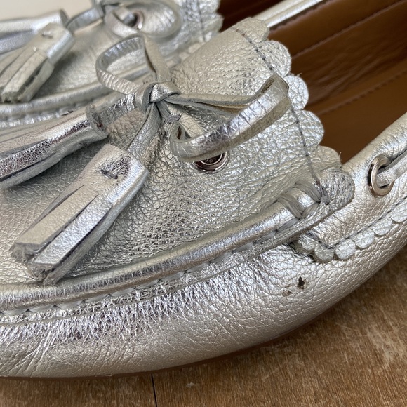 Coach Shoes Silver Olympia Tassel Moccasin Loafers Women's Size 6.5 - Picture 6 of 10